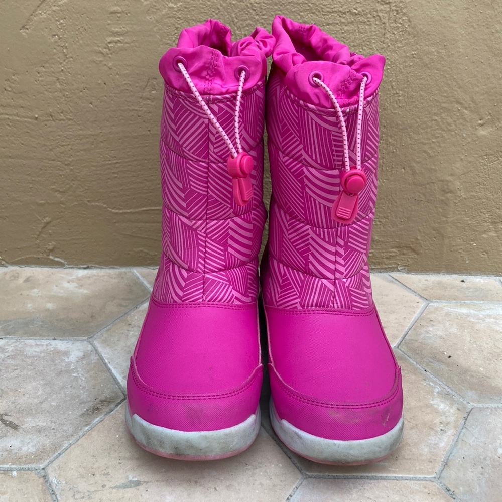 Land’s End Size 3 Pink Snow Flurry Boots - great condition